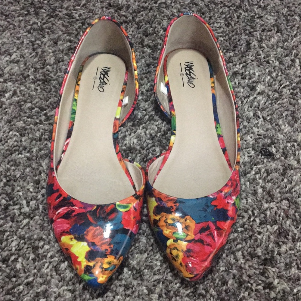 Colorful flats